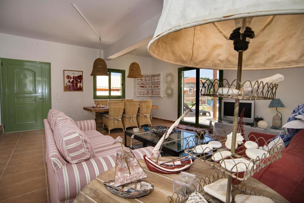 Avra Villa Gaios Room photo